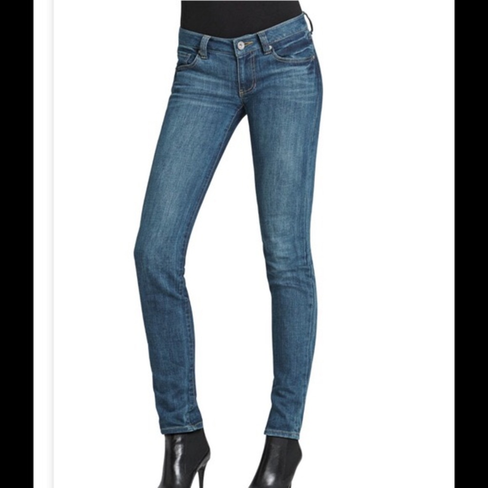 👖Cute CAbi 918 Heritage Wash Skinny Jeans NWOT👖